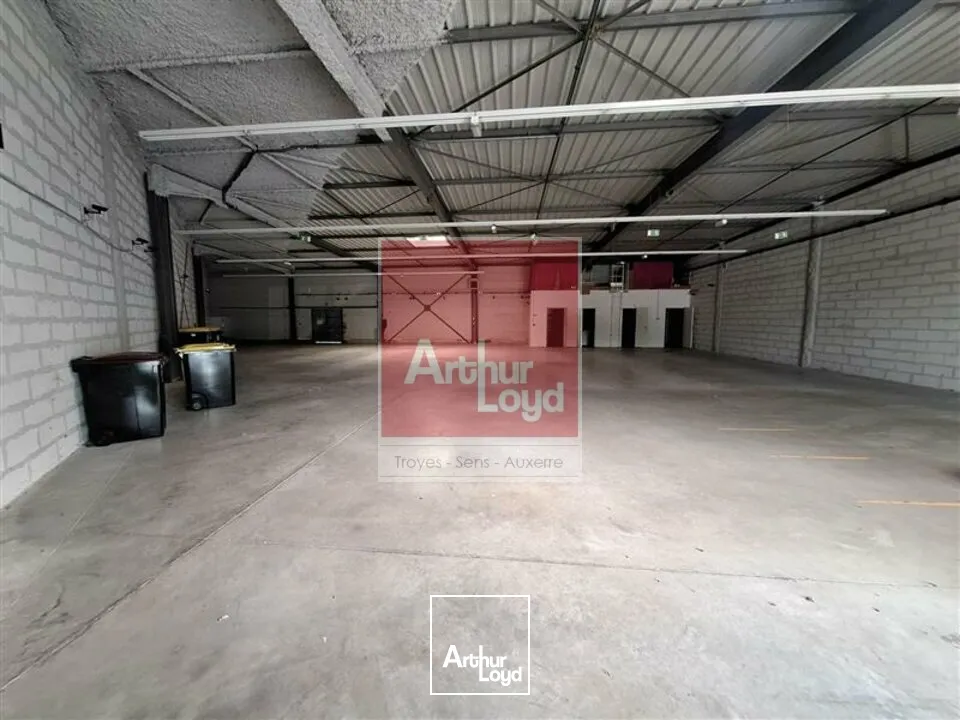 Locaux commerciaux - Location - MONÉTEAU - 89470 - 510.79-510.79 - 7821063
