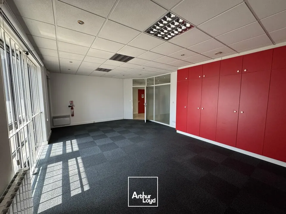 Locaux commerciaux - Location - TOURS - 37000 - 97-97 - 7821076