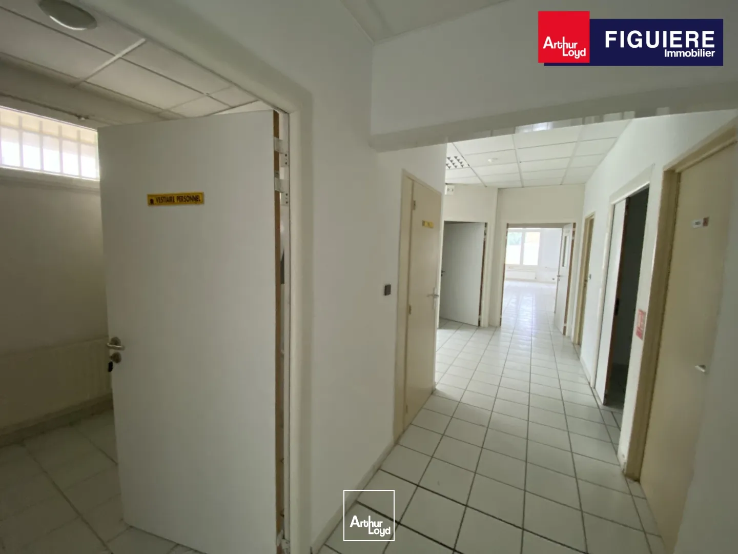 Bureaux - Location - SALON DE PROVENCE - 13300 - 200-200 - 7821127