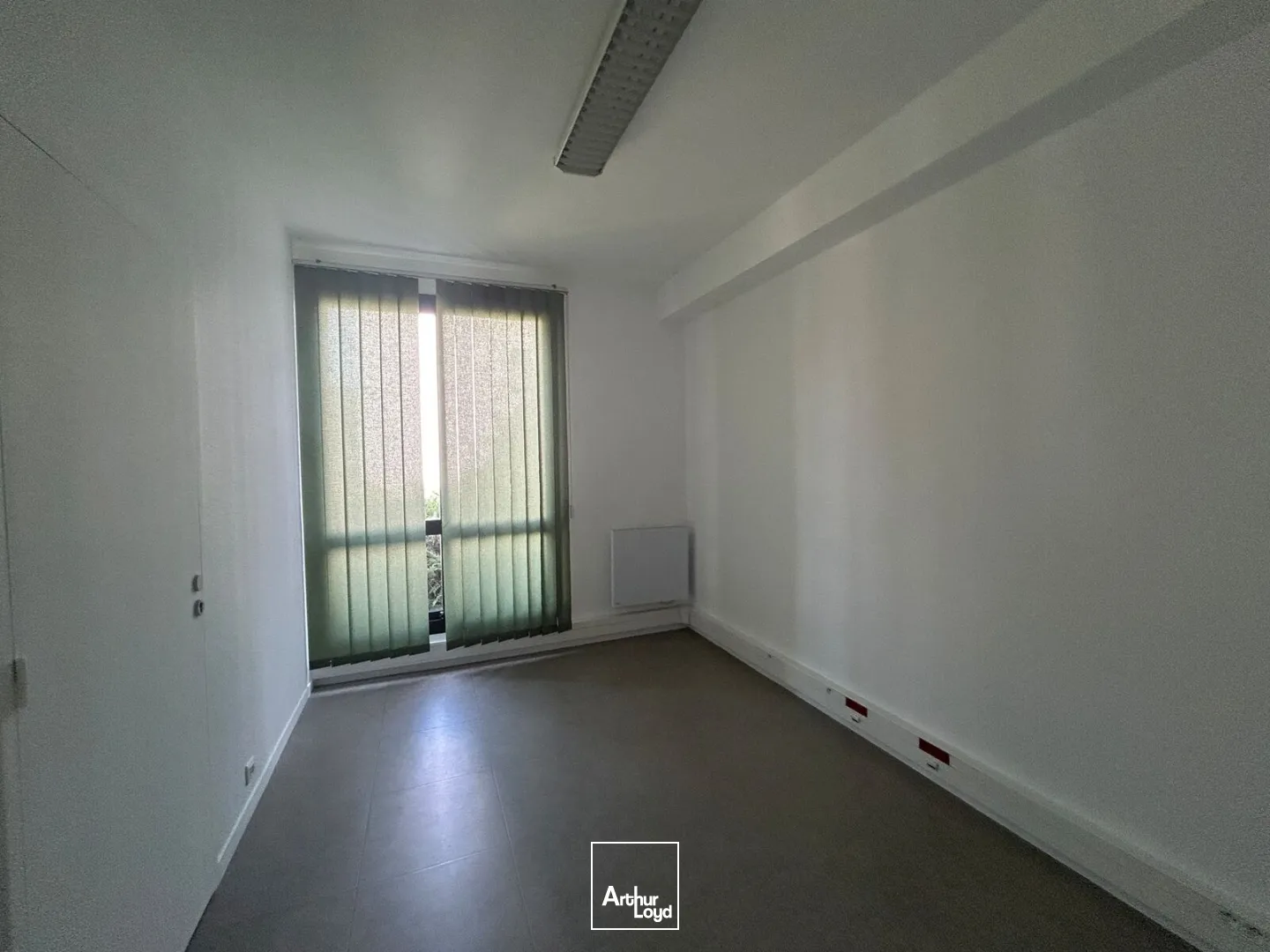Bureaux - Location - SAINT NAZAIRE - 44600 - 123-123 - 7821386
