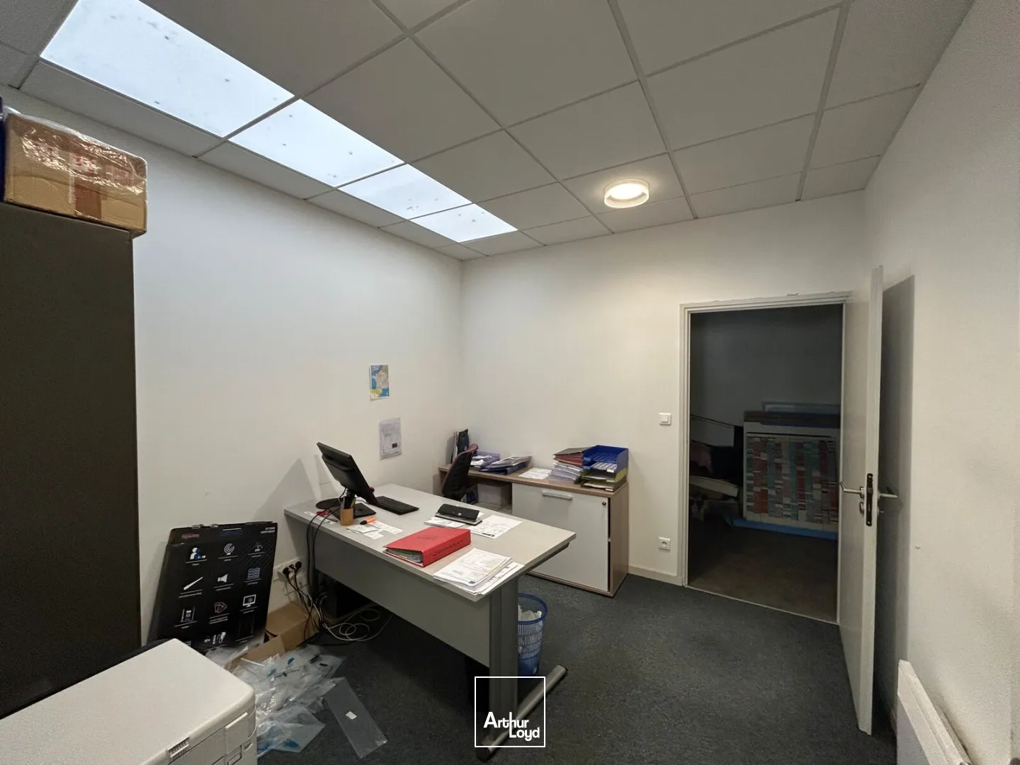 Locaux commerciaux - Location - PONT SAINT MARTIN - 44860 - 260-260 - 7821396