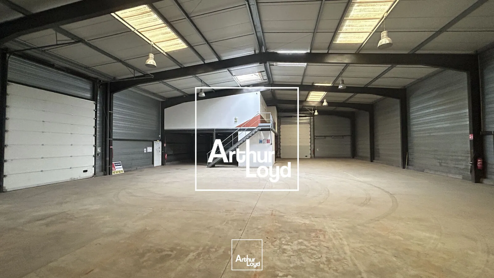 Locaux d'activité & Entrepôts - Location - TOURNEFEUILLE - 31170 - 740-740 - 7821477