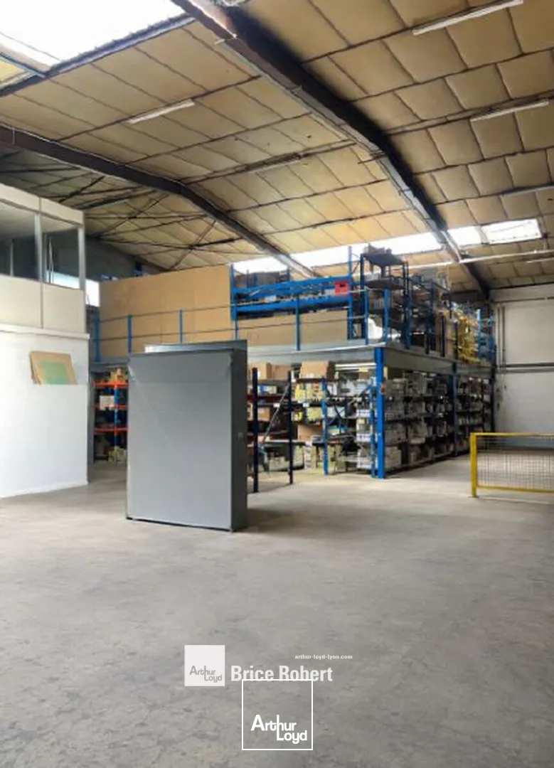 Locaux d'activité & Entrepôts - Location - VAULX EN VELIN - 69120 - 575-1254 - 7821644