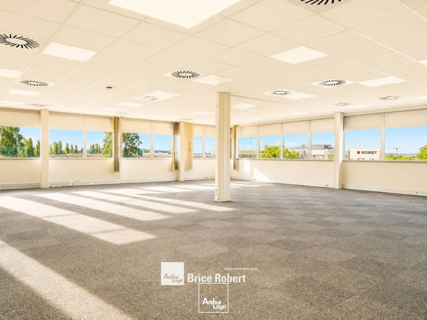 Bureaux - Location - BRON - 69500 - 300-689 - 7821647