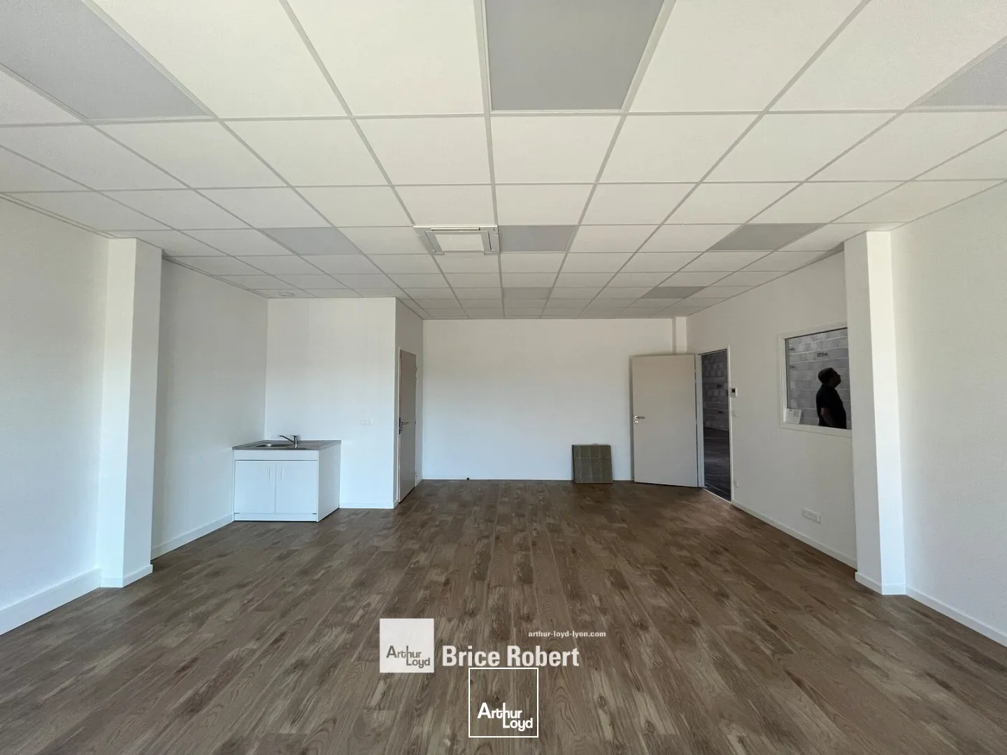Locaux d'activité & Entrepôts - Location - RILLIEUX LA PAPE - 69140 - 318-318 - 7821662