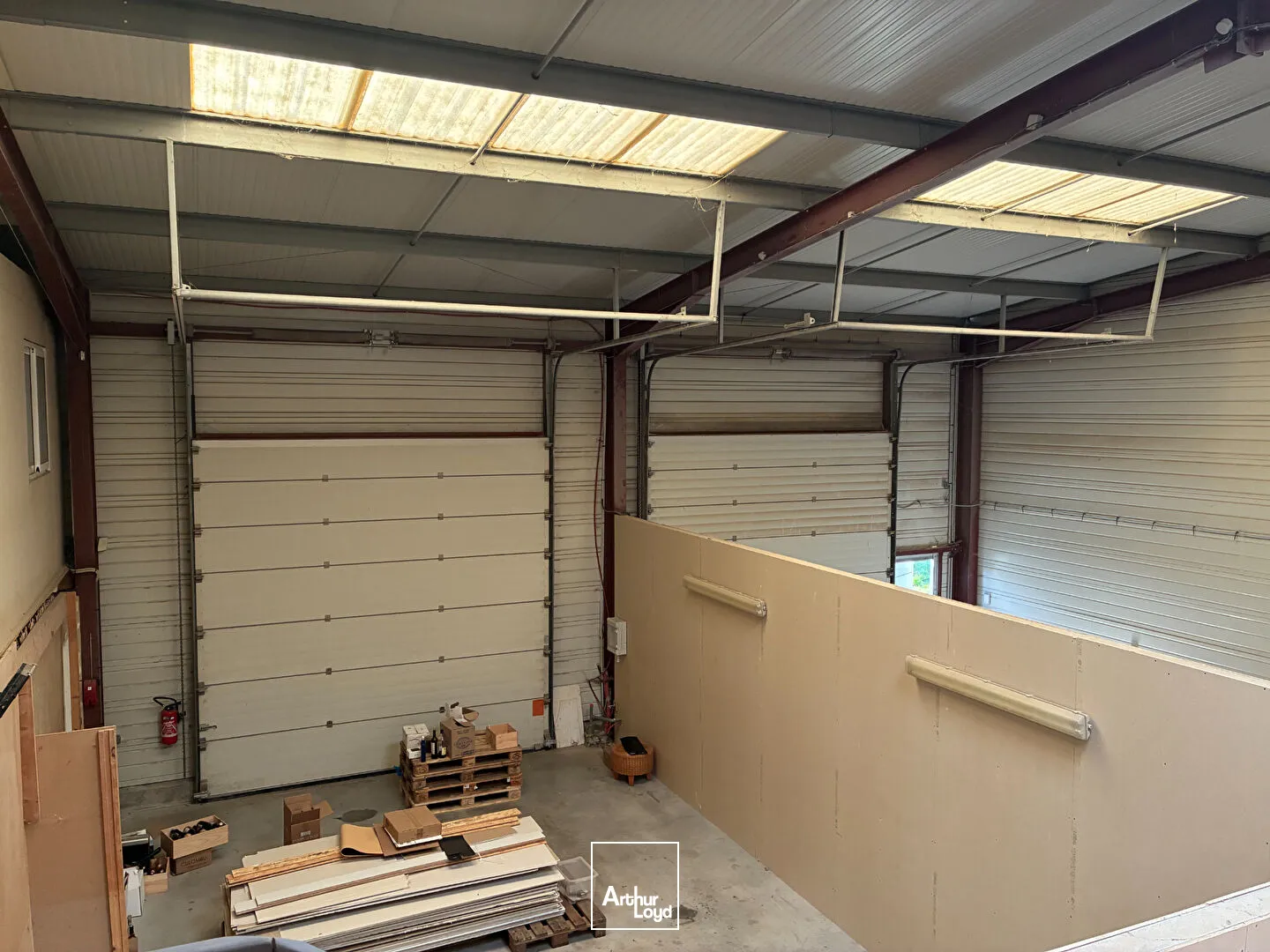 Locaux d'activité & Entrepôts - Location - LA JARRIE - 17220 - 255-255 - 7821797