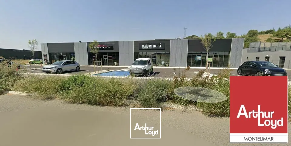 Locaux commerciaux - Location - SAINT PAUL TROIS CHATEAUX - 26130 - 163-163 - 7821896