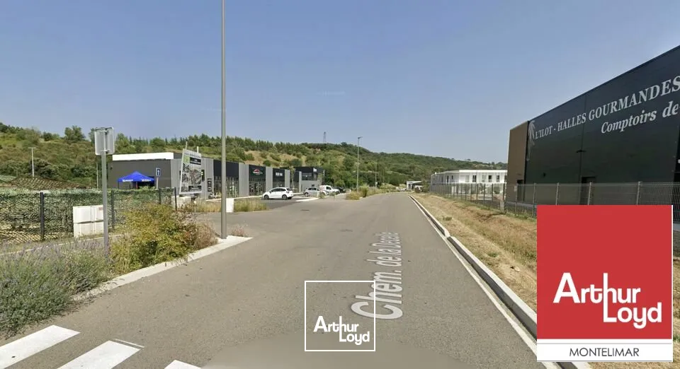 Locaux commerciaux - Location - SAINT PAUL TROIS CHATEAUX - 26130 - 163-163 - 7821897