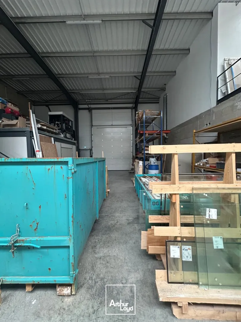 Locaux d'activité & Entrepôts - Location - LES SORINIERES - 44840 - 750-750 - 7822203