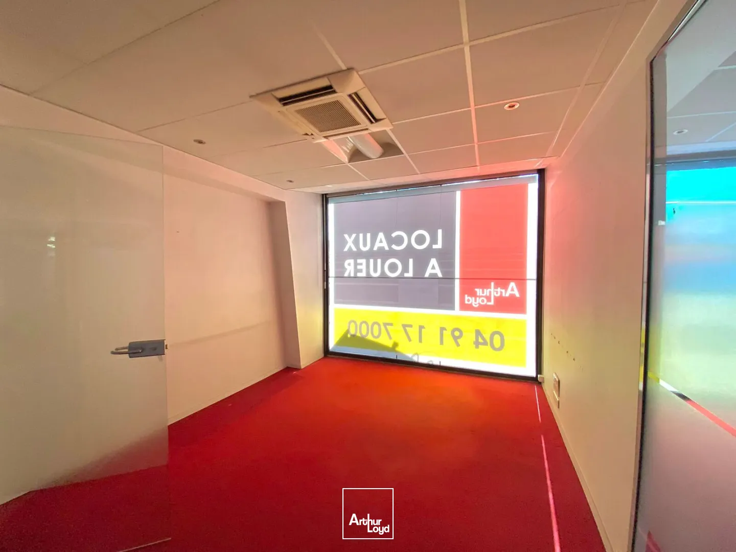 Locaux commerciaux - Location - MARSEILLE - 13012 - 264.5-264.5 - 7822394