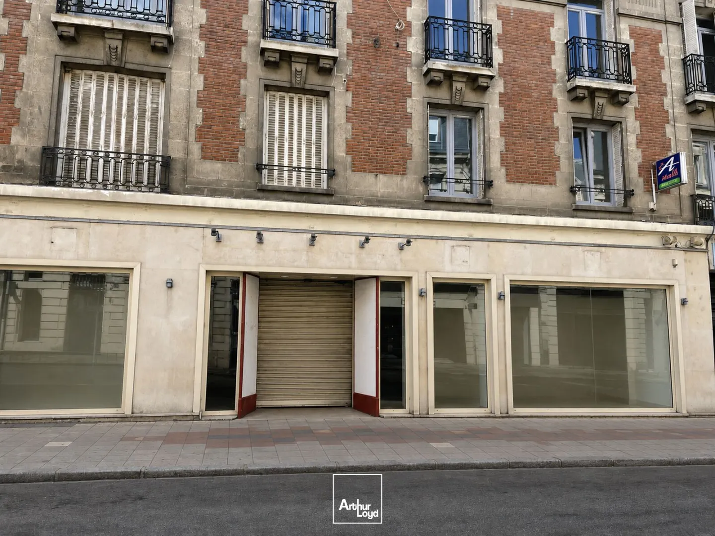 Locaux commerciaux - Location - SOISSONS - 02200 - 175-175 - 7822858