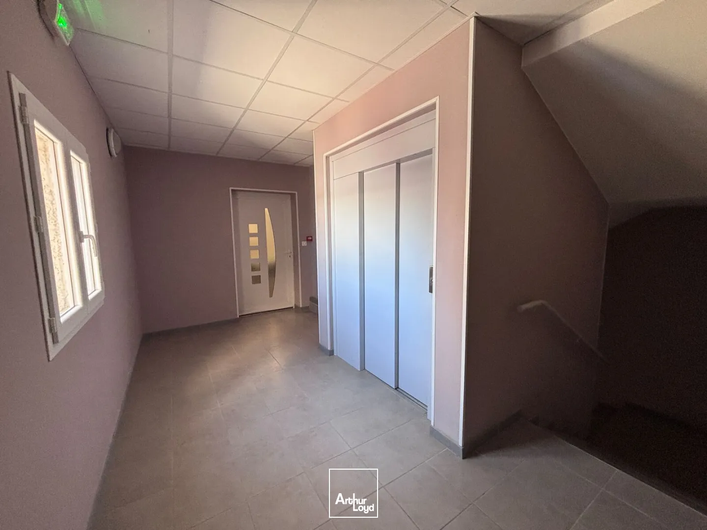 Bureaux - Location - CONGENIES - 30111 - 73-246 - 7823672