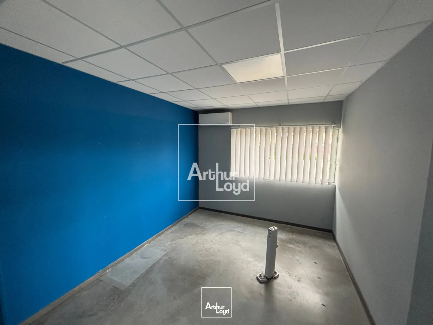 Locaux d'activité & Entrepôts - Location - BERNIS - 30620 - 400-400 - 7823679