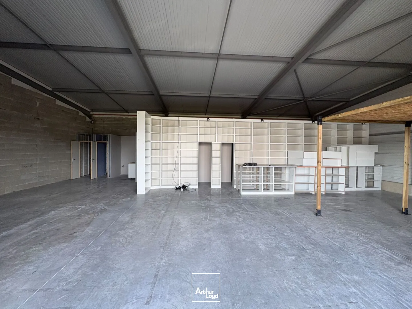 Locaux d'activité & Entrepôts - Location - RANTIGNY - 60290 - 172-172 - 7823744
