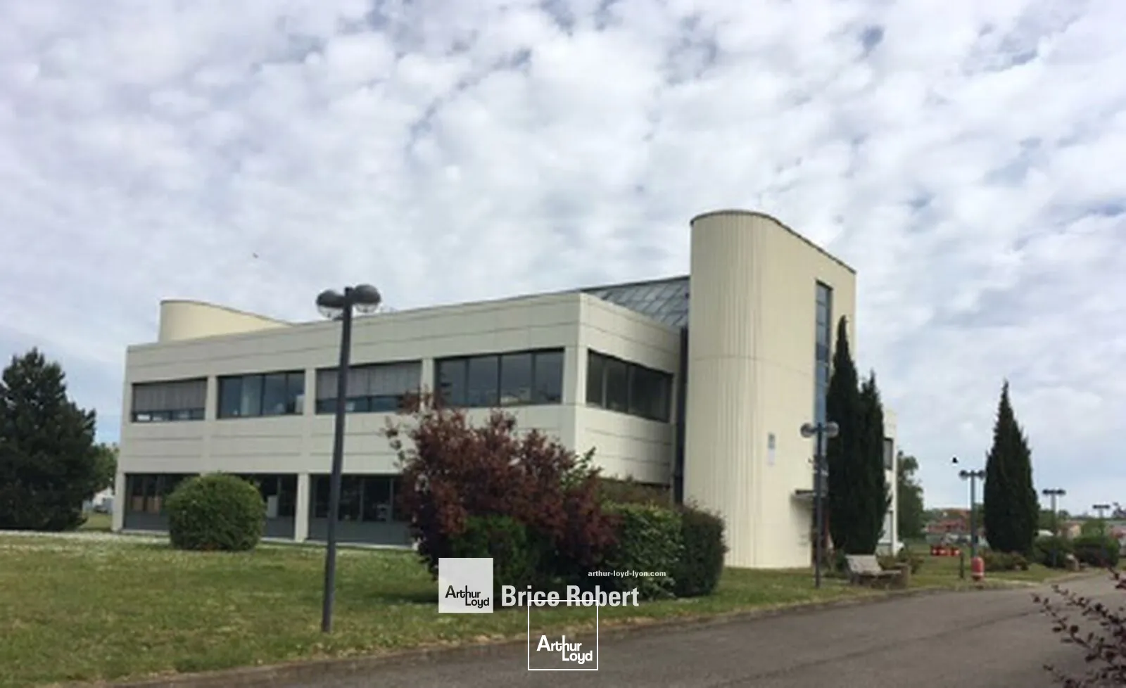 Locaux d'activité & Entrepôts - Location - VENISSIEUX - 69200 - 2565.41-2565.41 - 7824210