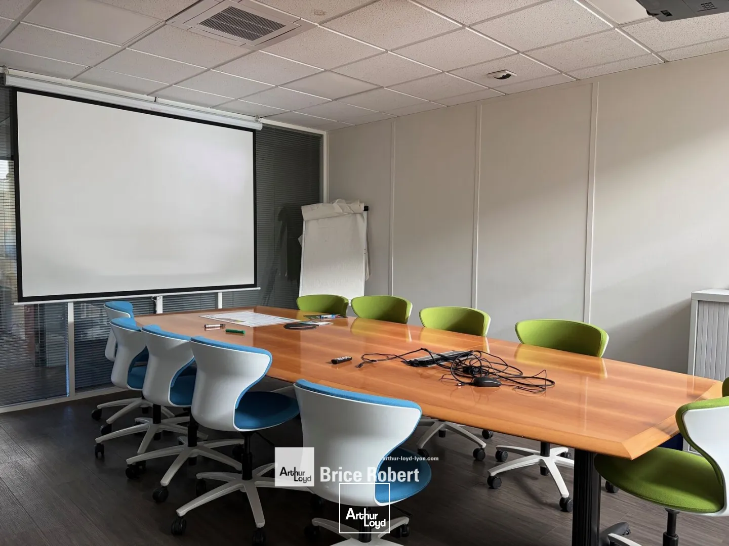 Locaux d'activité & Entrepôts - Location - VAULX EN VELIN - 69120 - 1446-1446 - 7824230