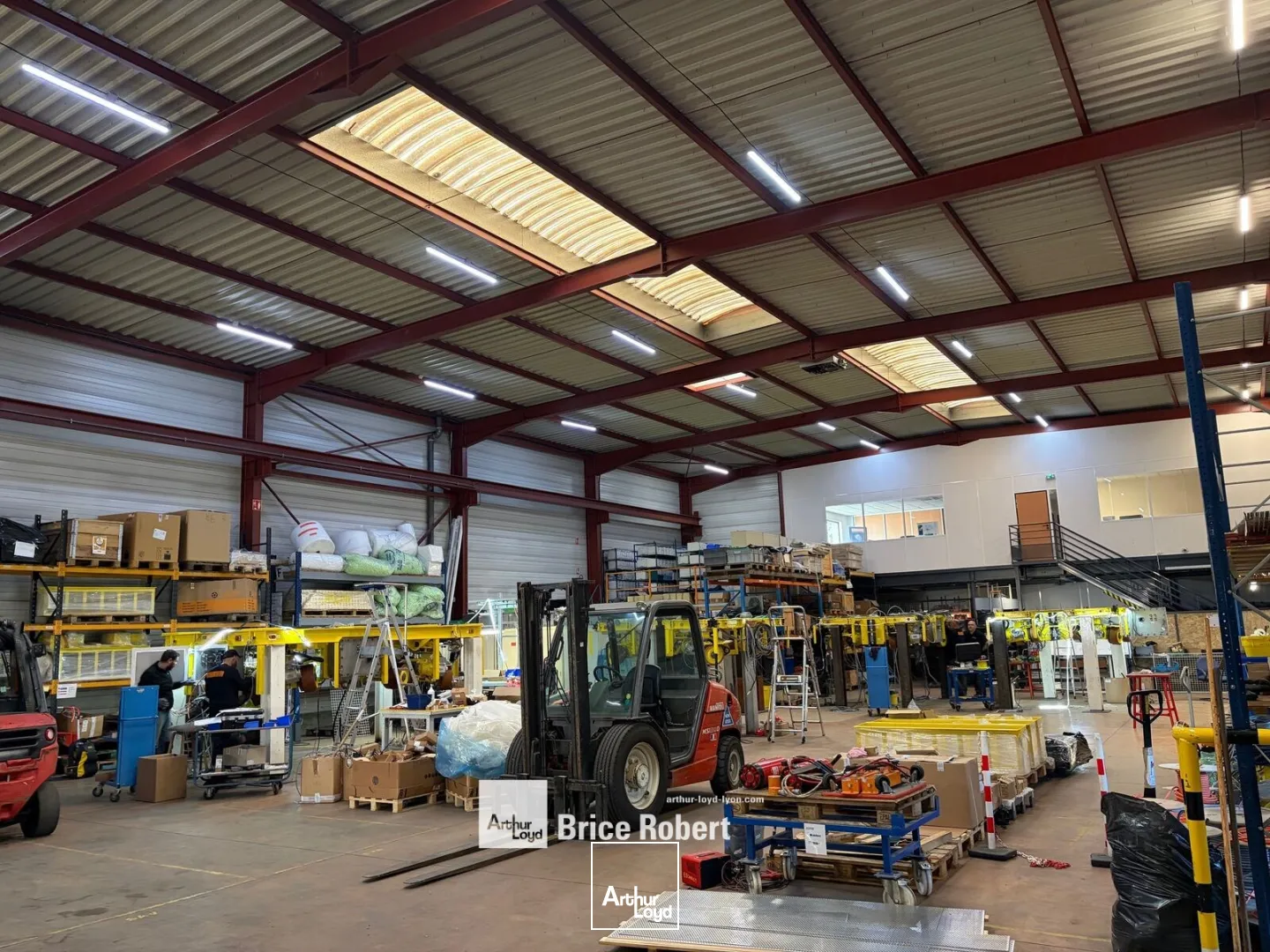 Locaux d'activité & Entrepôts - Location - VAULX EN VELIN - 69120 - 1446-1446 - 7824227