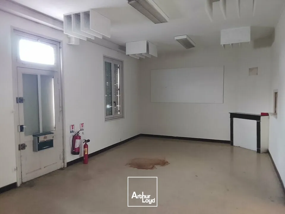 Locaux d'activité & Entrepôts - Vente - CHALON-SUR-SAÔNE - 71100 - 230-230 - 7824419