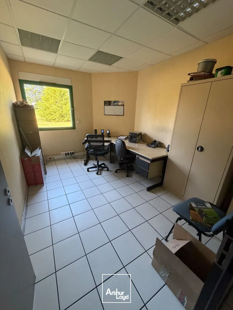 Locaux d'activité & Entrepôts - Vente - DOUDEVILLE - 76560 - 2610-2610 - 7824670