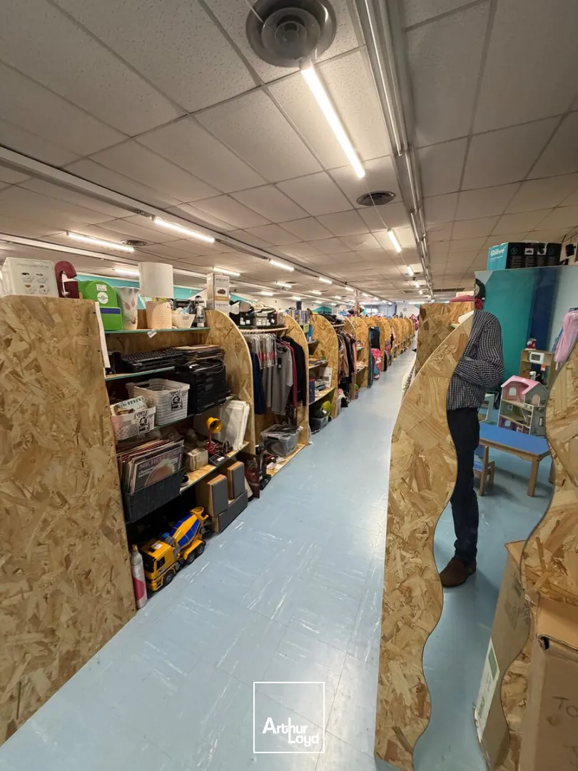 Locaux commerciaux - Location - SAINT AUBIN SUR SCIE - 76550 - 380-380 - 7824682