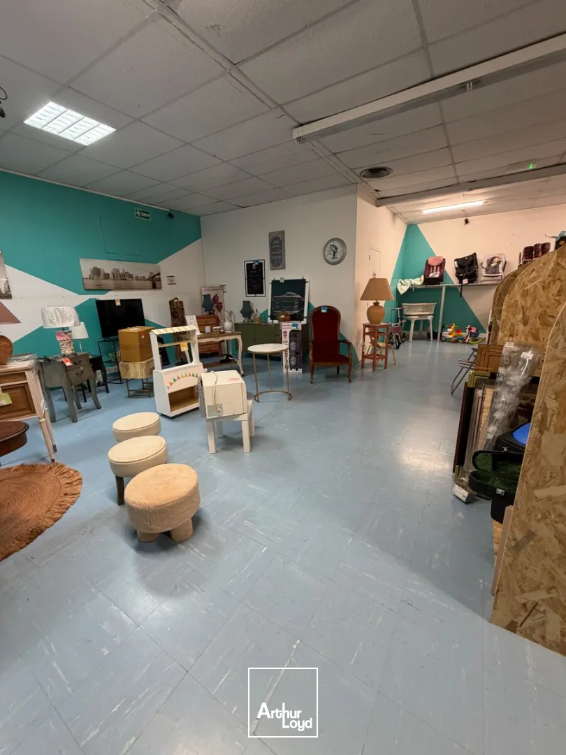 Locaux commerciaux - Location - SAINT AUBIN SUR SCIE - 76550 - 380-380 - 7824683