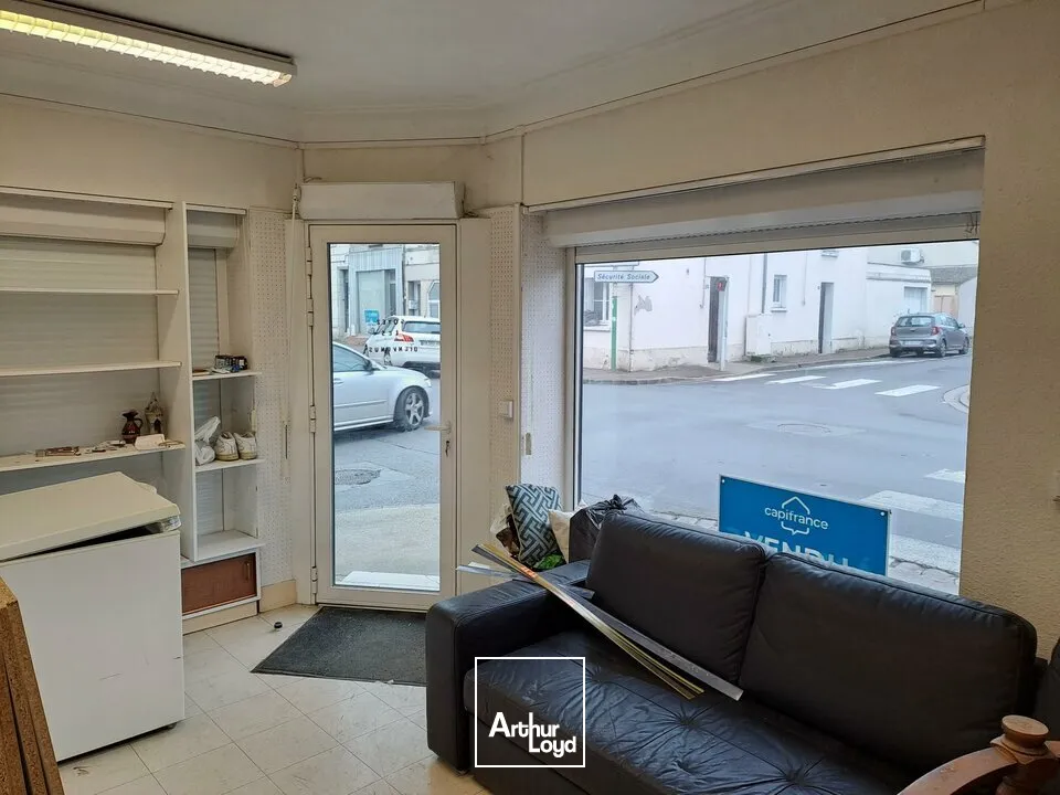 Locaux d'activité & Entrepôts - Location - CHATELLERAULT - 86100 - 150-150 - 7825146