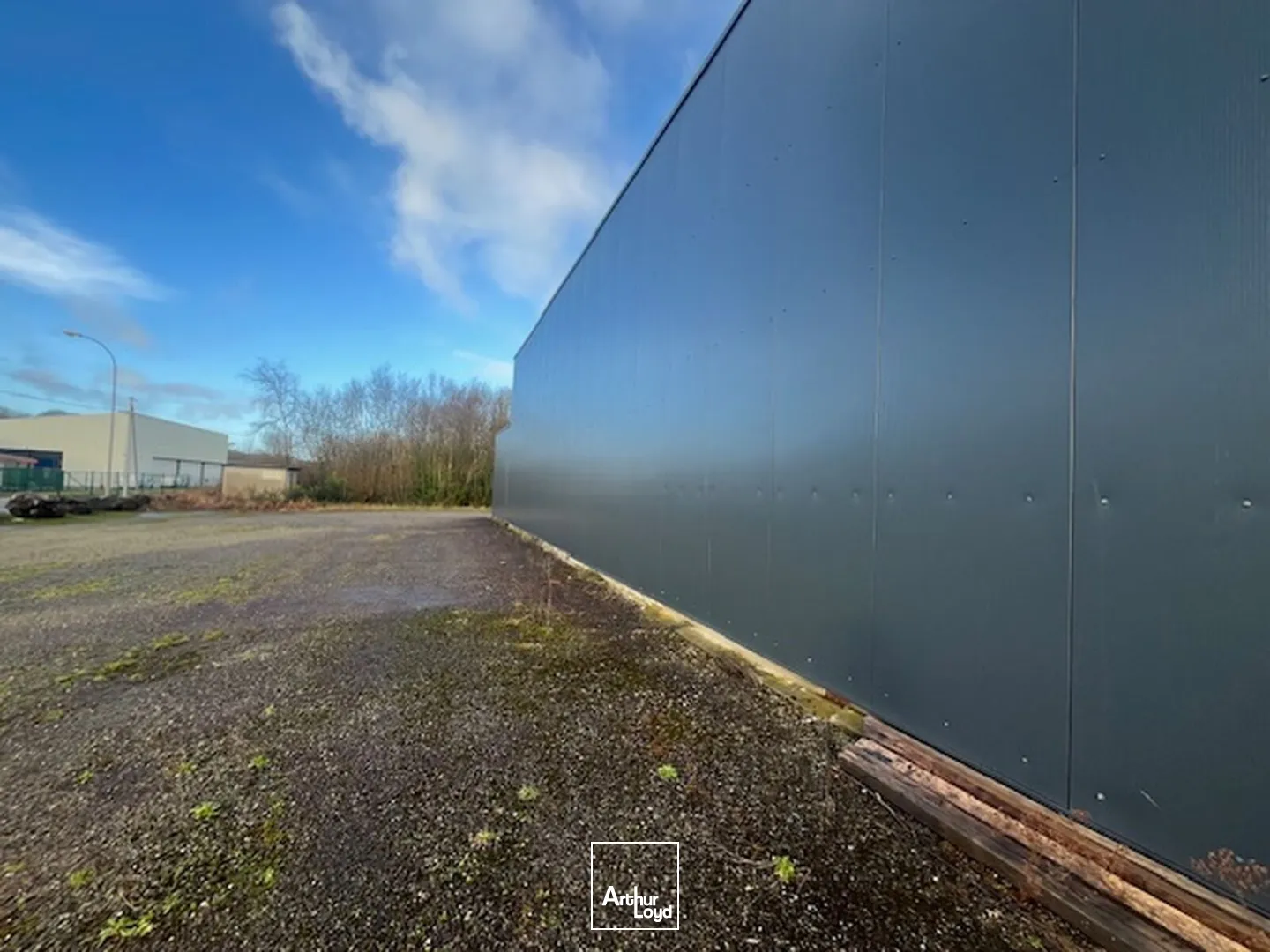 Locaux d'activité & Entrepôts - Location - LANDIVISIAU - 29400 - 845.7-2566.2 - 7825231