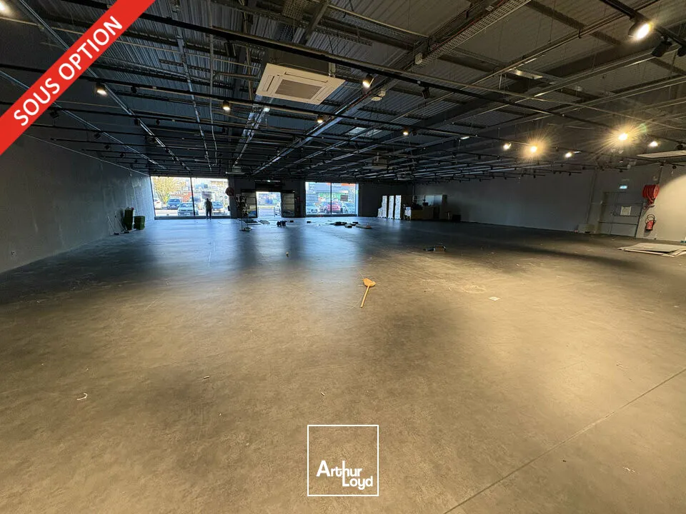 Locaux commerciaux - Location - SARREGUEMINES - 57200 - 690-690 - 7826251