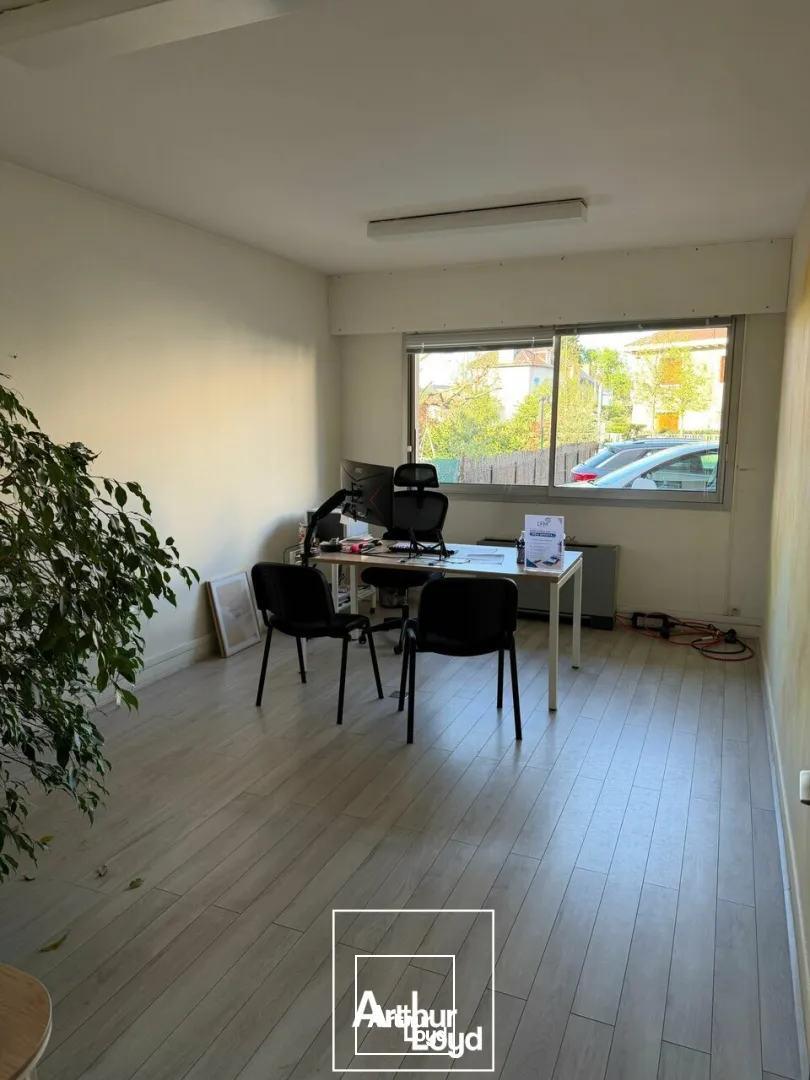 Bureaux - Vente - BRIVE-LA-GAILLARDE - 19100 - 158-158 - 7826298