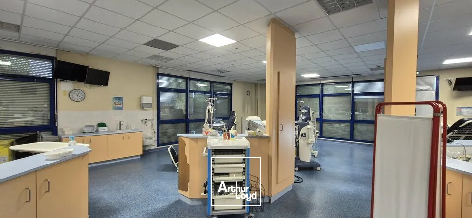Locaux d'activité & Entrepôts - Vente - DIJON - 21000 - 996-996 - 7826336