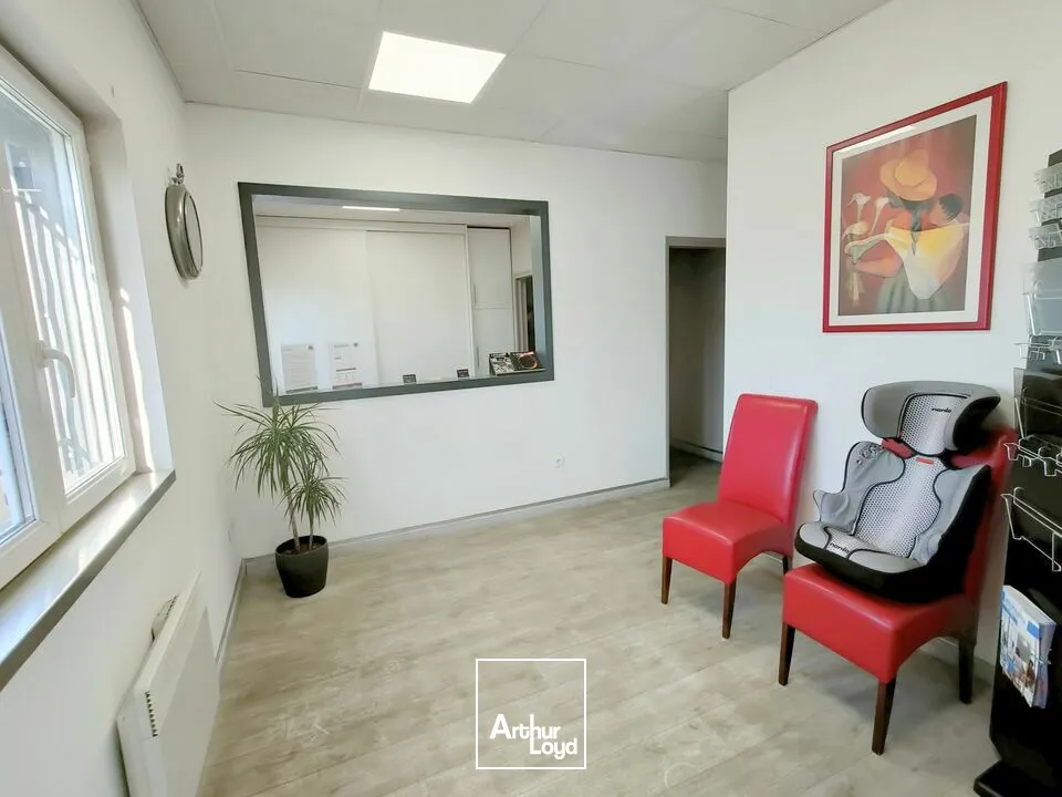 Locaux d'activité & Entrepôts - Location - ISLES SUR SUIPPE - 51110 - 663-663 - 7826398