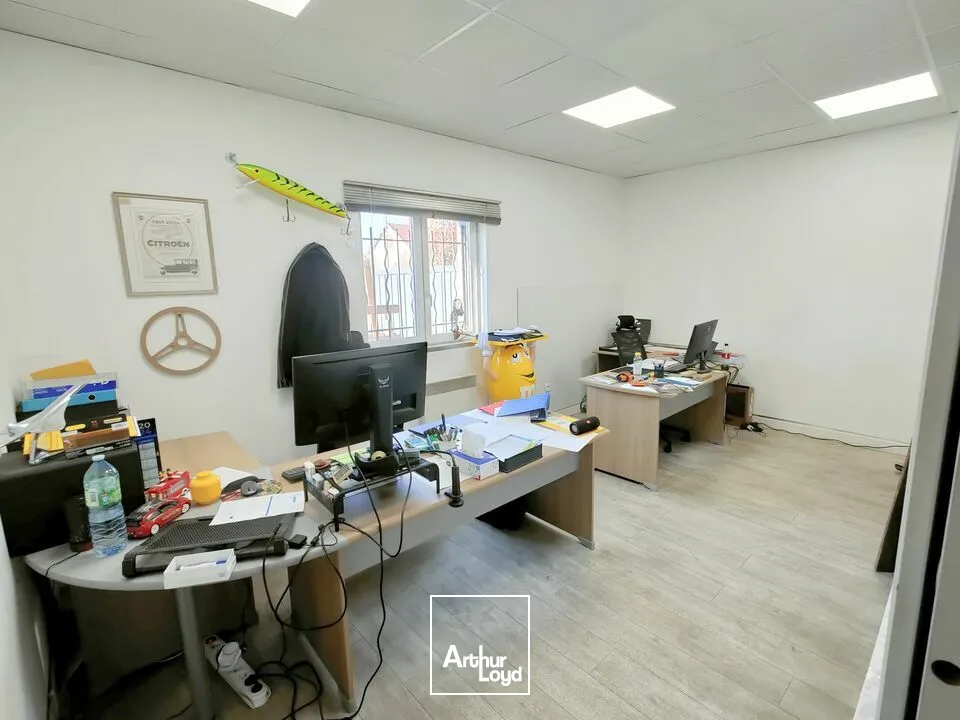 Locaux d'activité & Entrepôts - Location - ISLES SUR SUIPPE - 51110 - 663-663 - 7826401