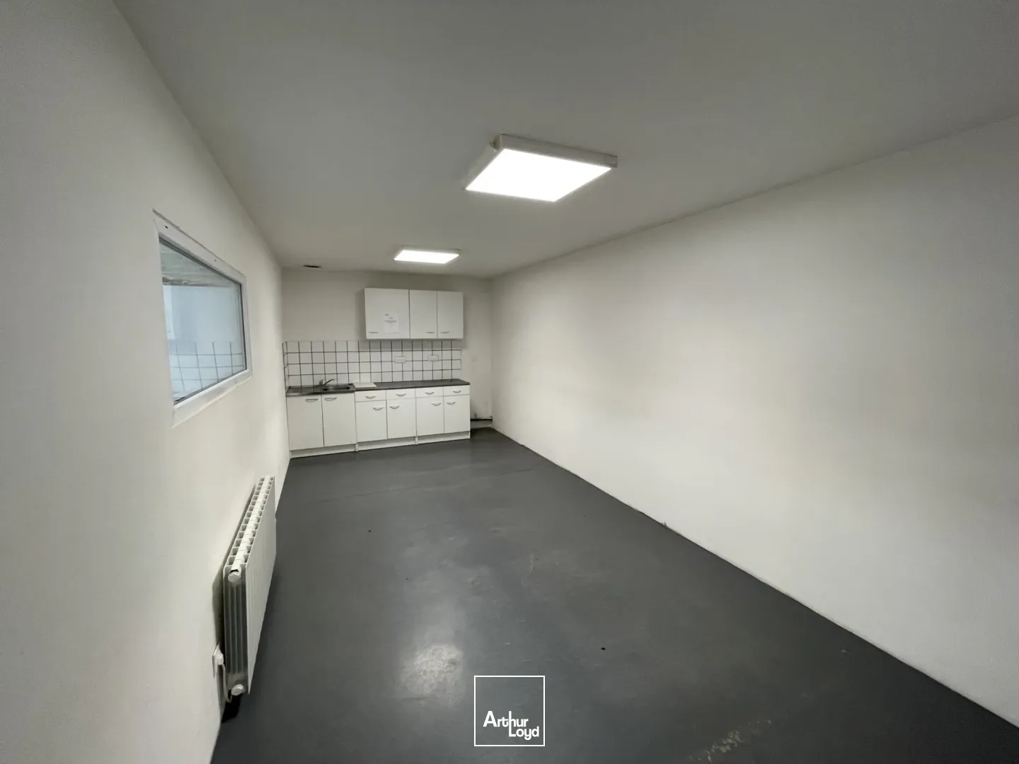 Locaux d'activité & Entrepôts - Location - YERVILLE - 76760 - 500-500 - 7826597