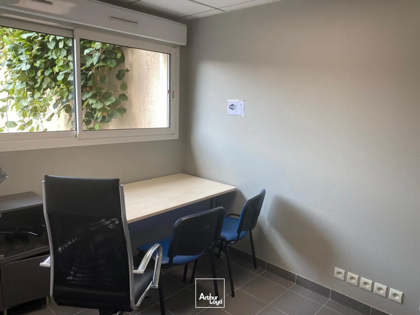 Bureaux - Location - MONTROND LES BAINS - 42210 - 67-67 - 7827257