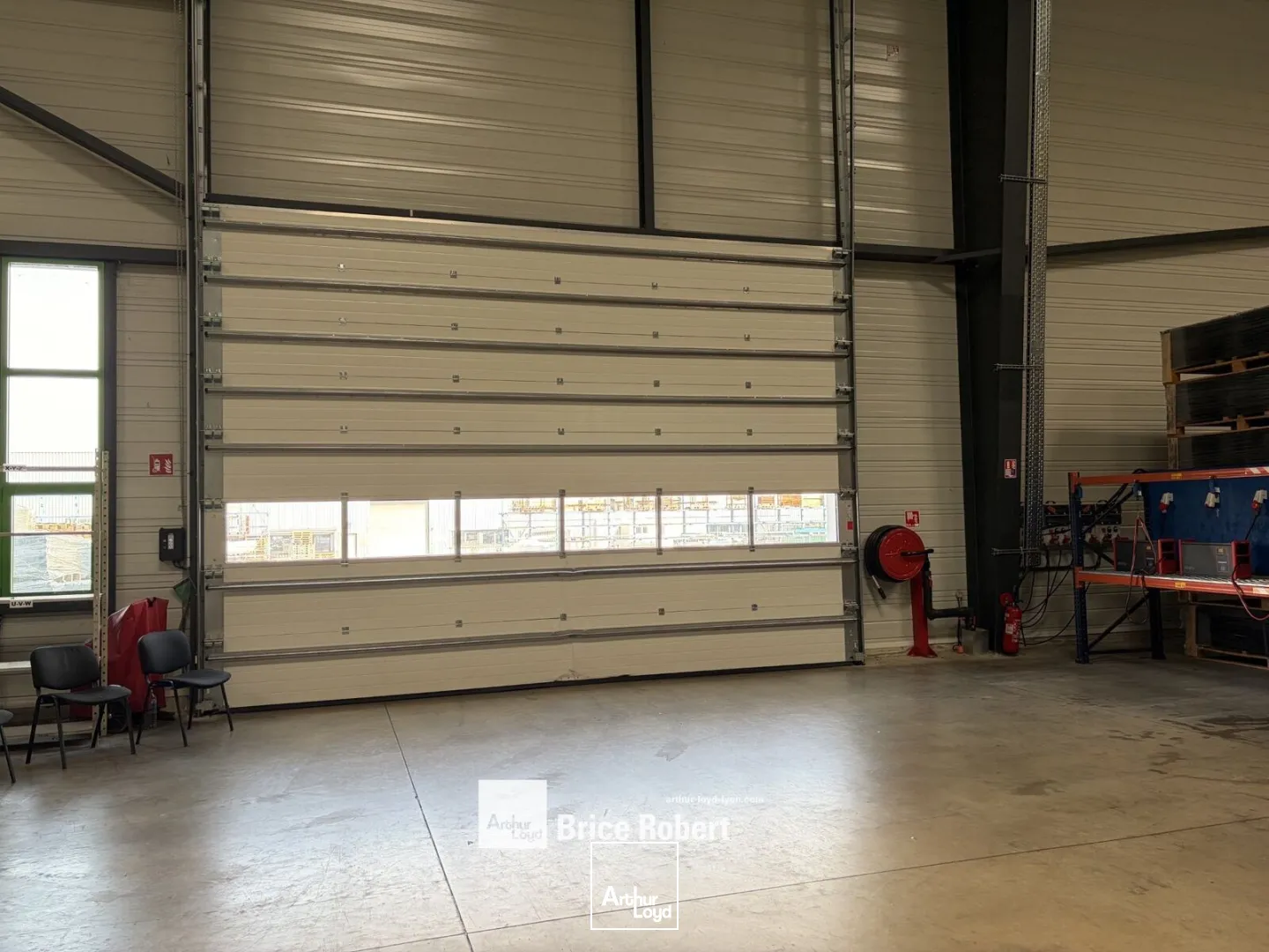 Locaux d'activité & Entrepôts - Location - BELLEVILLE-EN-BEAUJOLAIS - 69220 - 6200-6200 - 7827317