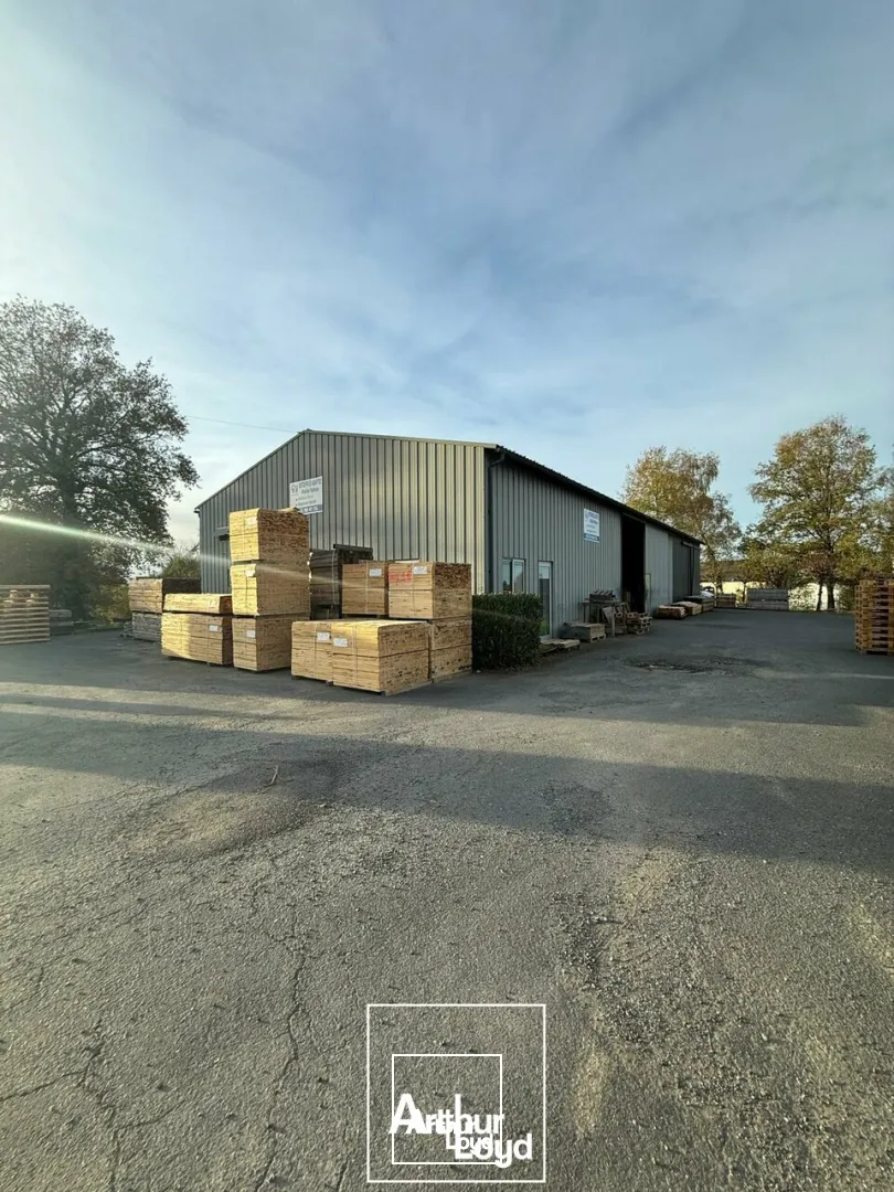 Locaux d'activité & Entrepôts - Location - UZERCHE - 19140 - 376-376 - 7827388