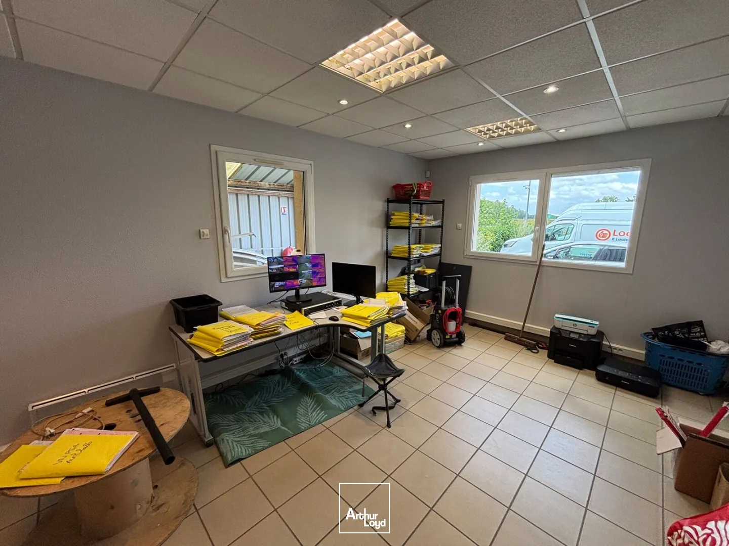 Locaux d'activité & Entrepôts - Location - QUINCAMPOIX - 76230 - 450-450 - 7827580