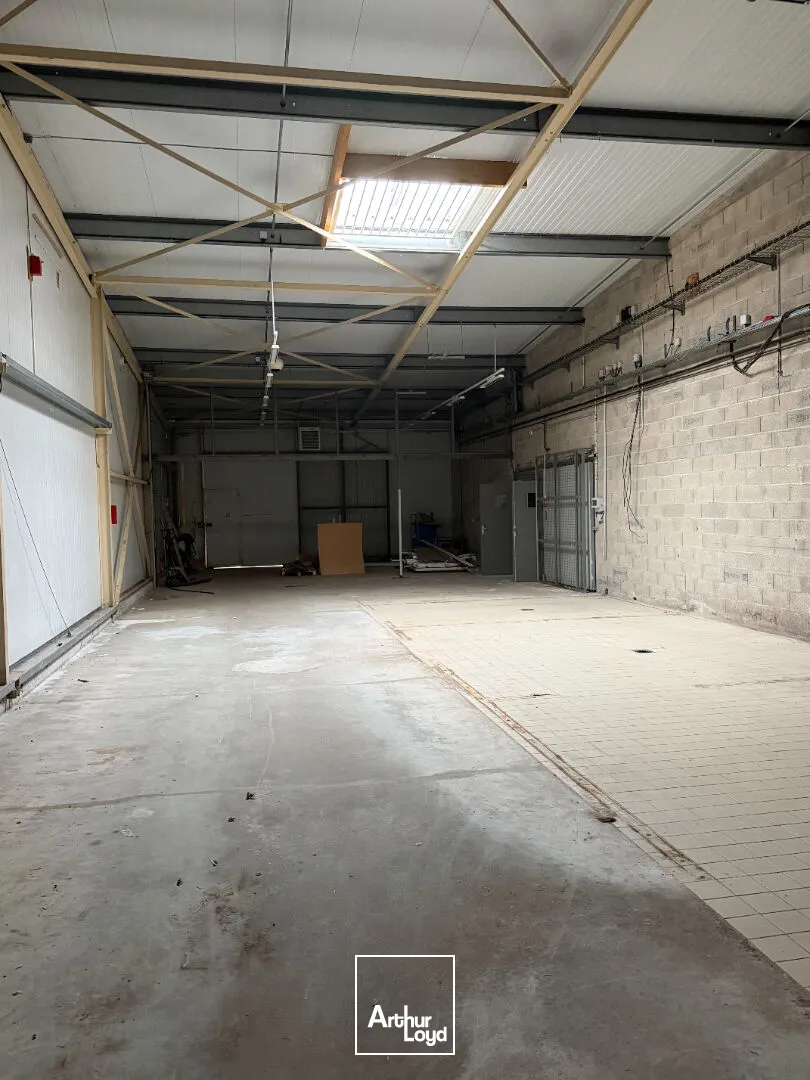 Locaux commerciaux - Vente - ROCHECHOUART - 87600 - 1690-1690 - 7828021