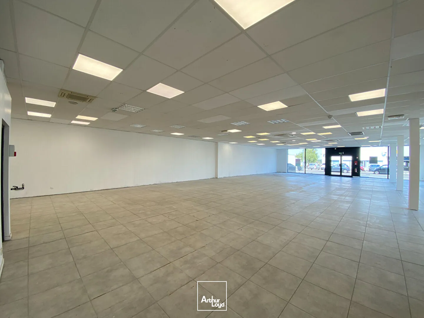 Locaux commerciaux - Location - ANGOULINS - 17690 - 474-474 - 7828036