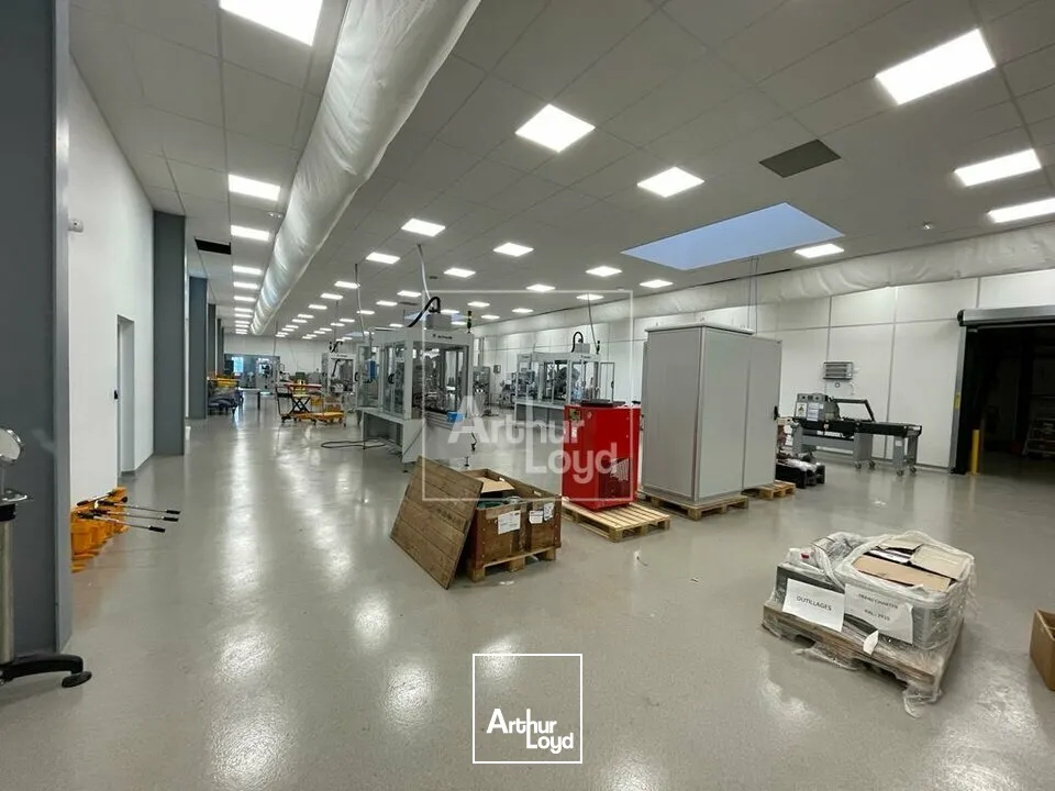 Locaux d'activité & Entrepôts - Vente - VULAINES SUR SEINE - 77870 - 2173-2173 - 7828042