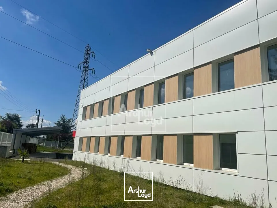 Locaux d'activité & Entrepôts - Vente - VULAINES SUR SEINE - 77870 - 2173-2173 - 7828045