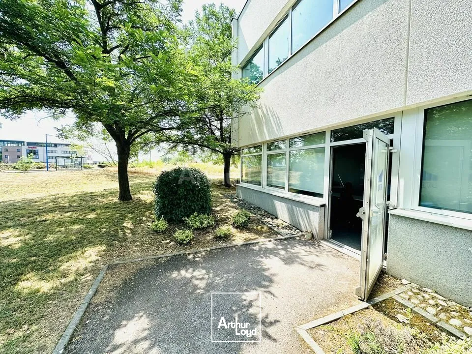 Bureaux - Location - ENTZHEIM - 67960 - 90-538.39 - 7828100