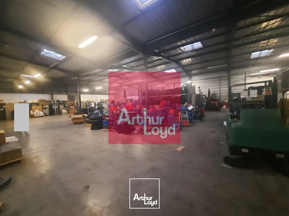 Locaux d'activité & Entrepôts - Location - CLERMONT FERRAND - 63000 - 1605-1605 - 7828839