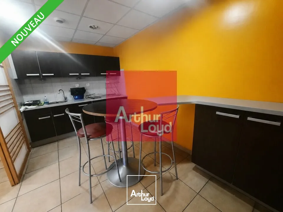 Locaux d'activité & Entrepôts - Location - CÉBAZAT - 63118 - 3028-3028 - 7828874