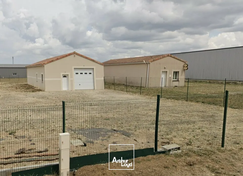 Locaux d'activité & Entrepôts - Location - CISSÉ - 86170 - 145-145 - 7828955