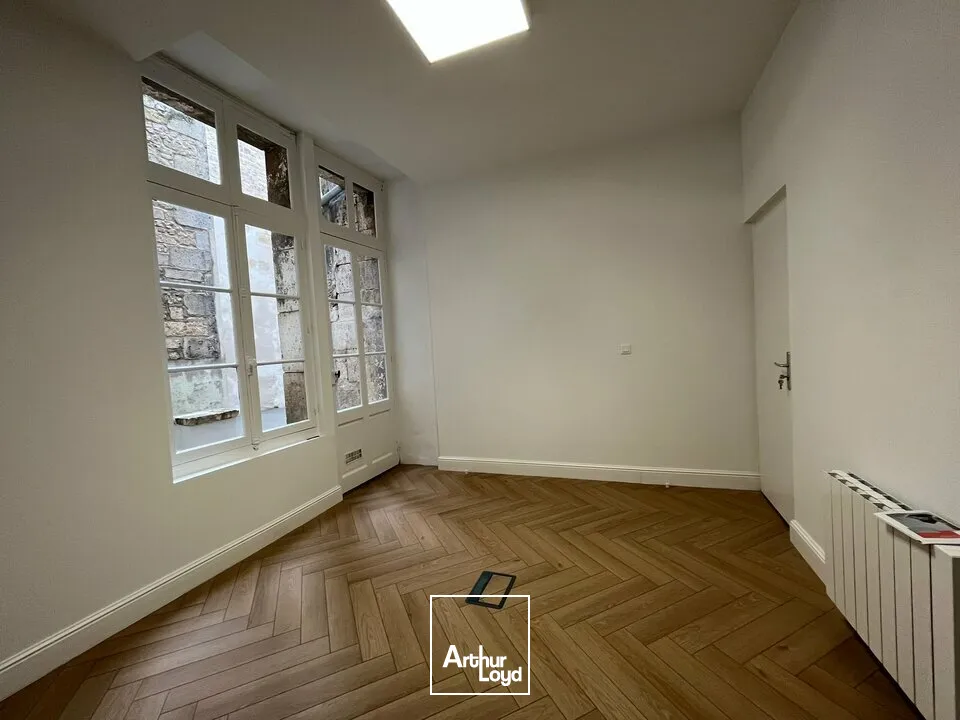 Bureaux - Location - ANGOULÊME - 16000 - 49.22-49.22 - 7829178