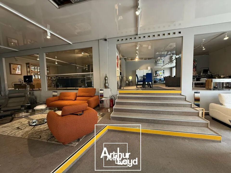 Locaux commerciaux - Location - MALEMORT - 19360 - 498-498 - 7829618