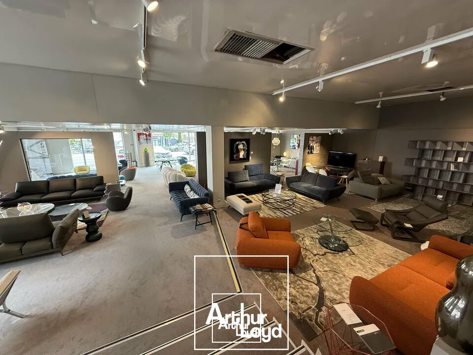 Locaux commerciaux - Location - MALEMORT - 19360 - 498-498 - 7829619