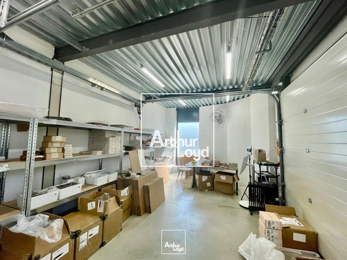 Locaux d'activité & Entrepôts - Location - MAUGUIO - 34130 - 99.08-99.08 - 7829735