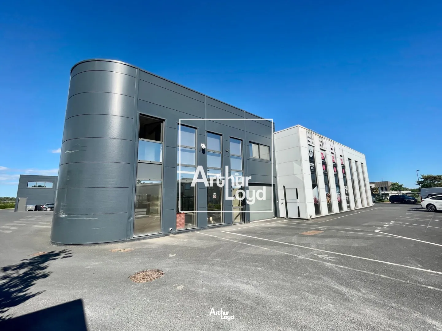 Locaux d'activité & Entrepôts - Location - MAUGUIO - 34130 - 99.08-99.08 - 7829732